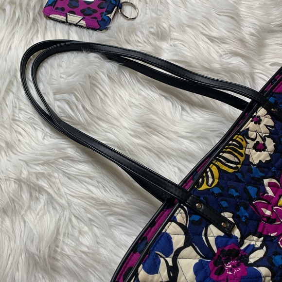 VERA BRADLEY AFRICAN VIOLET PURSE - Picture 5 of 13